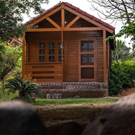 Leo Wodden Resort Hampi Kültér fotó